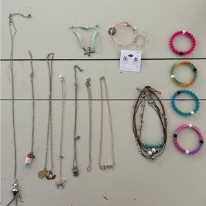 Bundle of girls jewelry!!